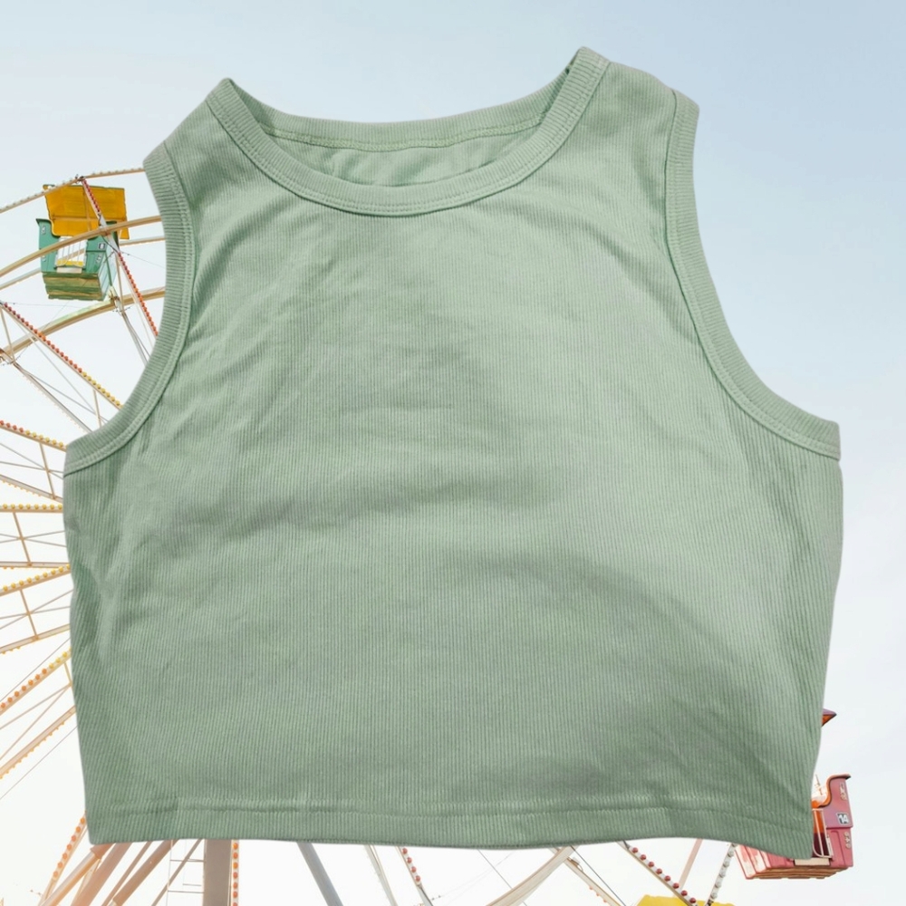 Green cropped top large